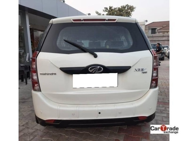 Mahindra XUV500 W6 2WD Second-hand 2016 Mahindra XUV500 W6 2WD for sale in Gandhidham-2