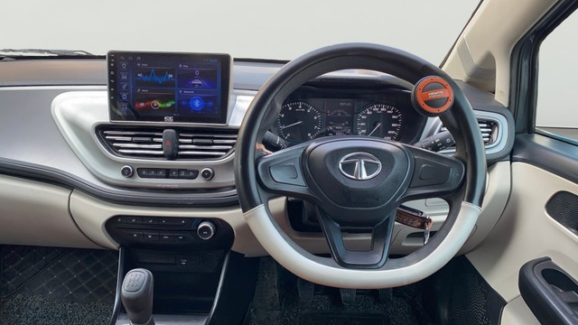 Second-hand 2022 Tata Altroz XE Plus BSVI for sale in Patna-12