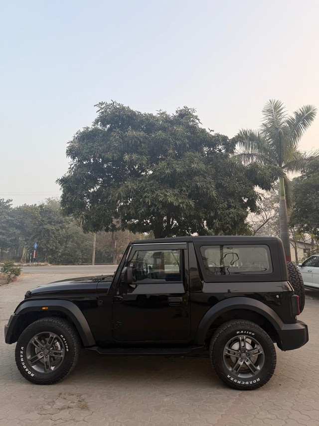 Mahindra Thar LX Convert Top Diesel AT Second-hand 2024 Mahindra Thar LX Convert Top Diesel AT for sale in Zirakpur-5