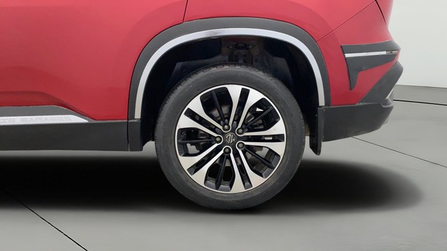 Second-hand 2021 MG Hector Sharp Diesel MT BSIV for sale in Lucknow-29