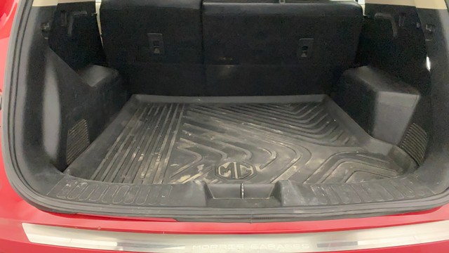 Second-hand 2021 MG Hector Sharp Diesel MT BSIV for sale in Lucknow-21