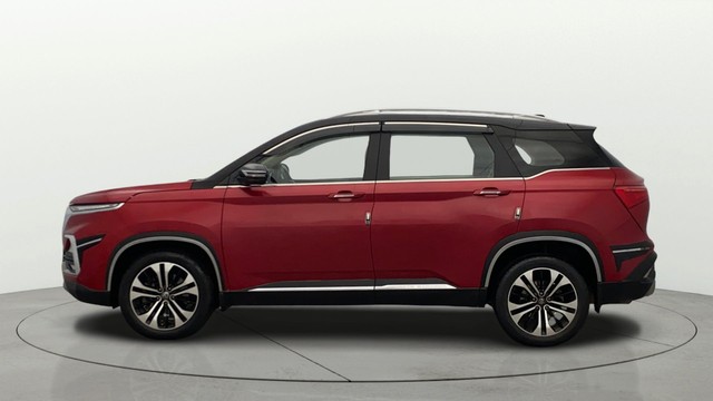 Second-hand 2021 MG Hector Sharp Diesel MT BSIV for sale in Lucknow-17