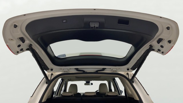 Second-hand 2021 MG Hector Sharp Diesel MT BSIV for sale in Lucknow-5