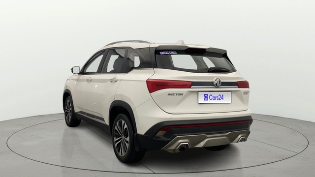 Second-hand 2021 MG Hector Sharp Diesel MT BSIV for sale in Lucknow-16