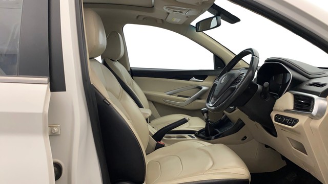 Second-hand 2021 MG Hector Sharp Diesel MT BSIV for sale in Lucknow-26