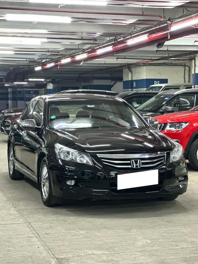 Honda New Accord 2.4 A/T Second-hand 2013 Honda New Accord 2.4 A/T for sale in Pune-20