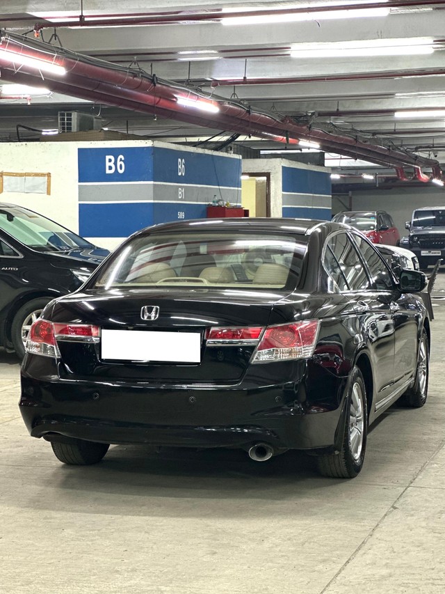 Honda New Accord 2.4 A/T Second-hand 2013 Honda New Accord 2.4 A/T for sale in Pune-12