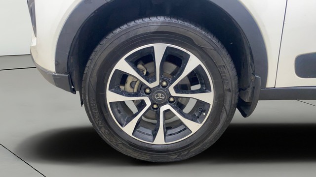 Second-hand 2020 Tata Nexon 1.2 Revotron XZ Plus for sale in Gulbarga-30