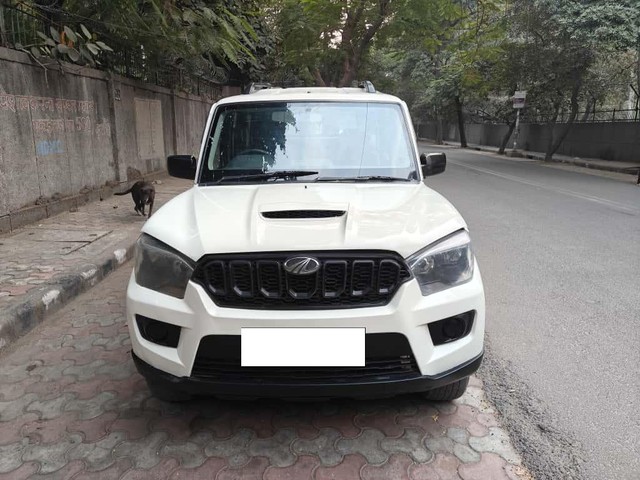 Second-hand 2018 Mahindra Scorpio S5 BSIV for sale in New Delhi-0