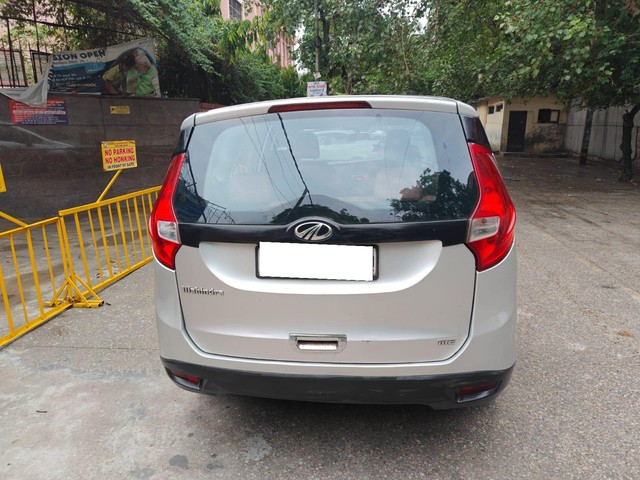 Second-hand 2018 Mahindra Marazzo M2 BSIV for sale in New Delhi-1