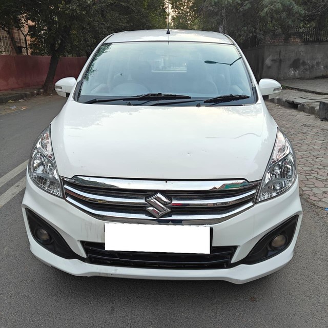 Second-hand 2018 Maruti Ertiga VXI CNG for sale in New Delhi-4