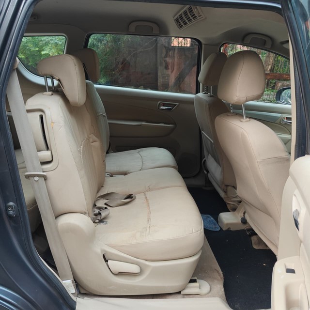 Second-hand 2016 Maruti Suzuki Ertiga SHVS VDI for sale in New Delhi-3