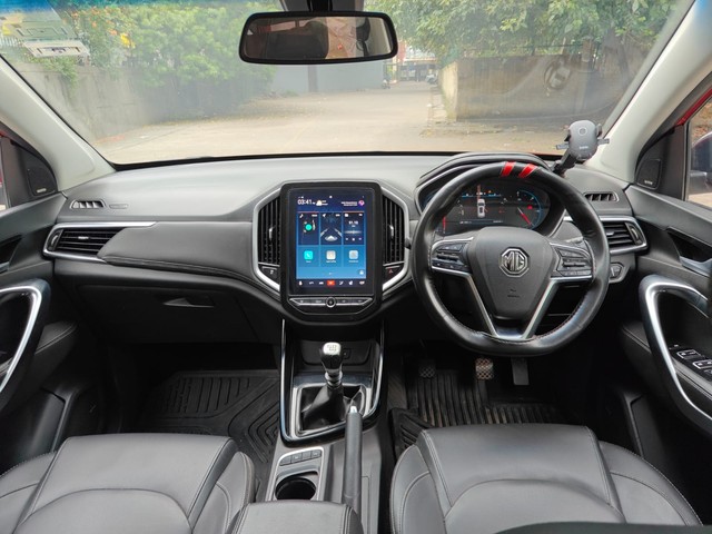 Second-hand 2019 MG Hector Sharp Diesel MT BSIV for sale in New Delhi-7