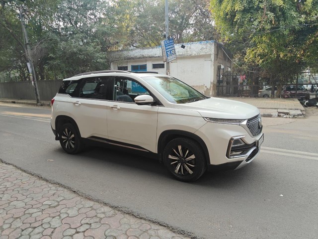 Second-hand 2019 MG Hector Sharp Diesel MT BSIV for sale in New Delhi-5