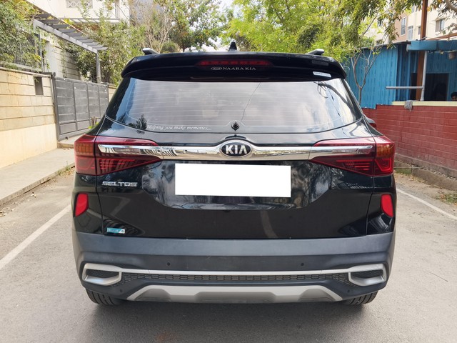 Second-hand 2020 Kia Seltos HTK Plus D for sale in Bangalore-2
