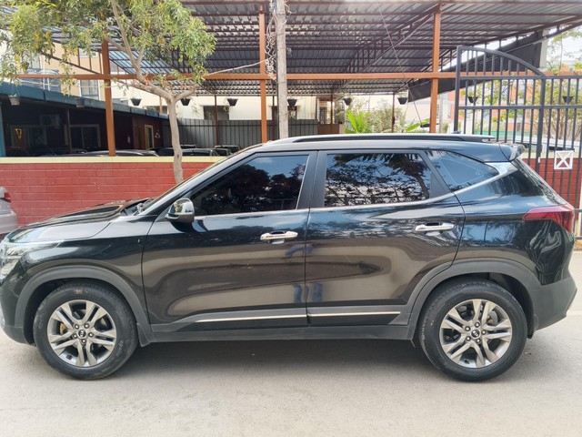 Second-hand 2020 Kia Seltos HTK Plus D for sale in Bangalore-3
