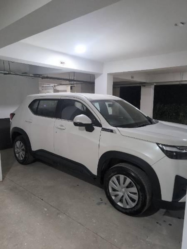 Honda Elevate V Non RF Second-hand 2024 Honda Elevate V Non RF for sale in Dera Bassi-2