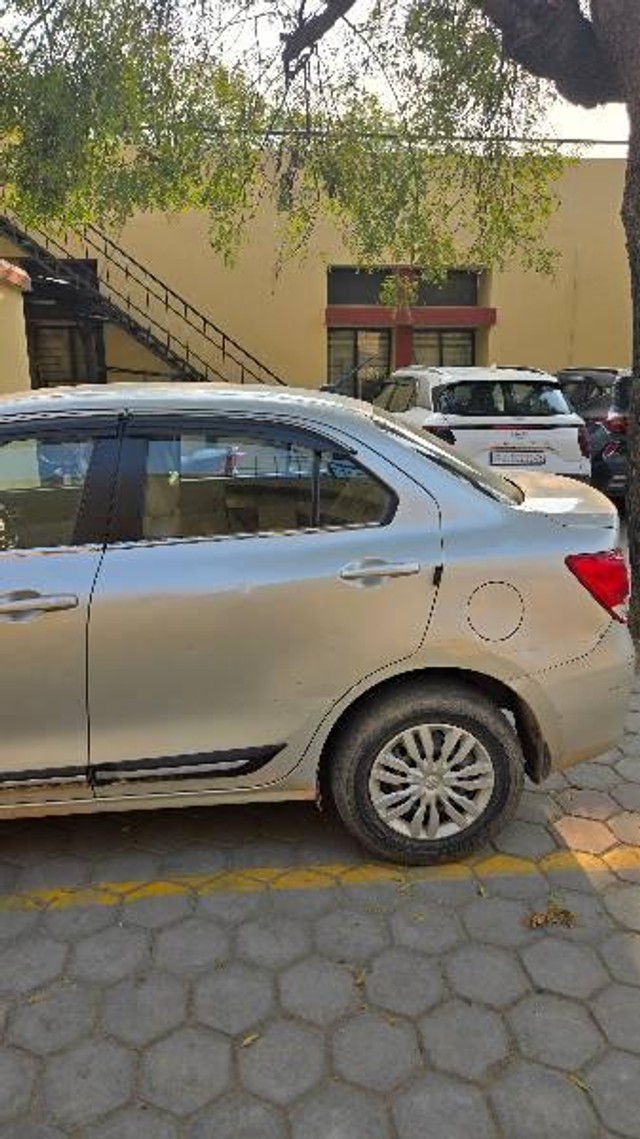 Second-hand 2018 Maruti Suzuki Swift Dzire AMT VXI for sale in Sawai Madhopur-5