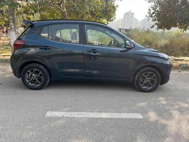 Second-hand 2021 Hyundai Grand i10 Nios Sportz CNG for sale in Noida-1