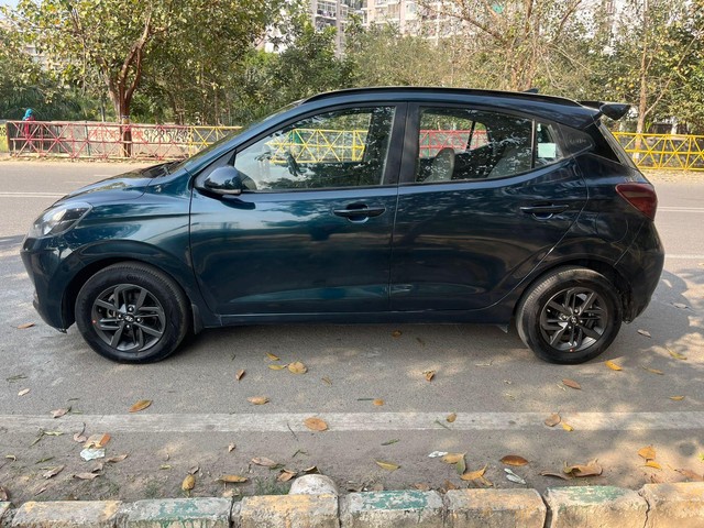 Second-hand 2021 Hyundai Grand i10 Nios Sportz CNG for sale in Noida-3