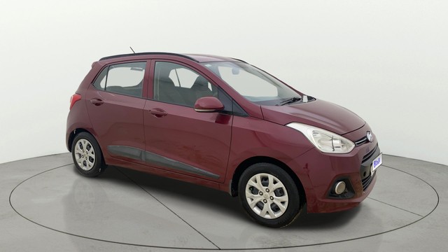 Second-hand 2015 Hyundai Grand i10 Sportz for sale in Ahmedabad-0
