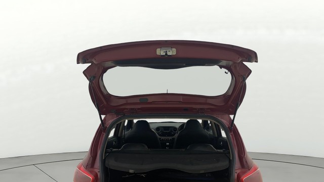 Second-hand 2015 Hyundai Grand i10 Sportz for sale in Ahmedabad-20