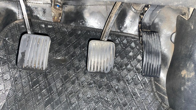 Second-hand 2015 Hyundai Grand i10 Sportz for sale in Ahmedabad-14