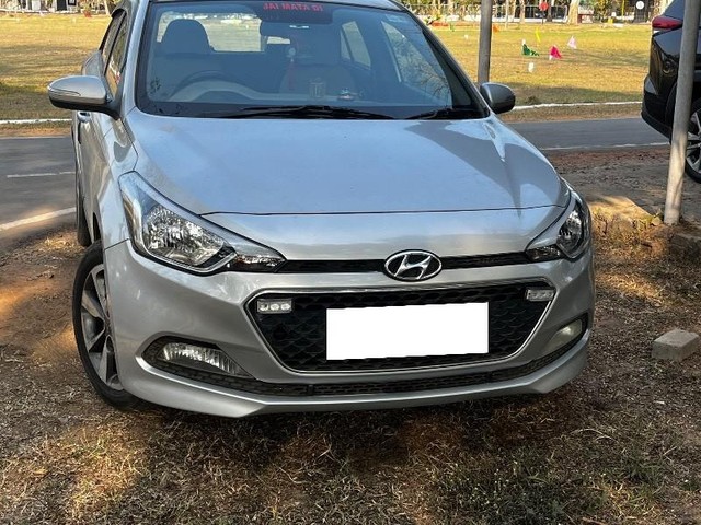 Second-hand 2014 Hyundai i20 Asta 1.4 CRDi for sale in Bardhaman-1