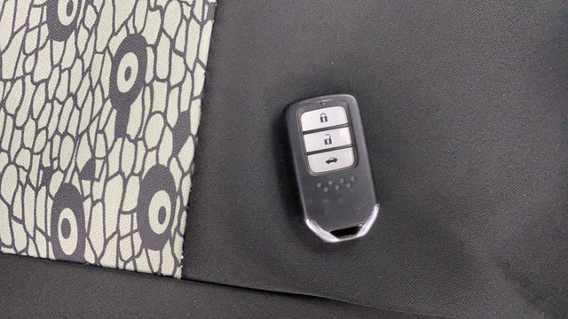 Honda City i VTEC CVT VX Second-hand 2016 Honda City i VTEC CVT VX for sale in Ahmedabad-9