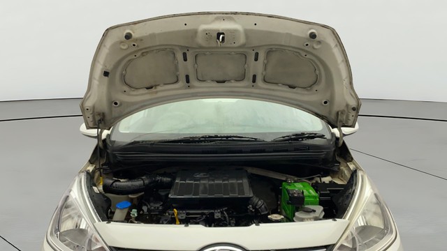 Second-hand 2016 Hyundai Grand i10 Magna for sale in Kochi-9