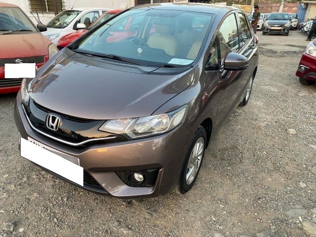 Second-hand 2016 Honda Jazz 1.2 V AT i VTEC for sale in Vasai-1