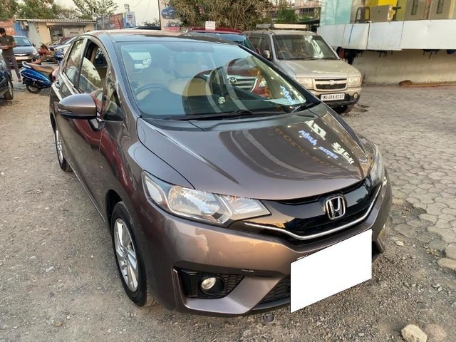 Second-hand 2016 Honda Jazz 1.2 V AT i VTEC for sale in Vasai-6