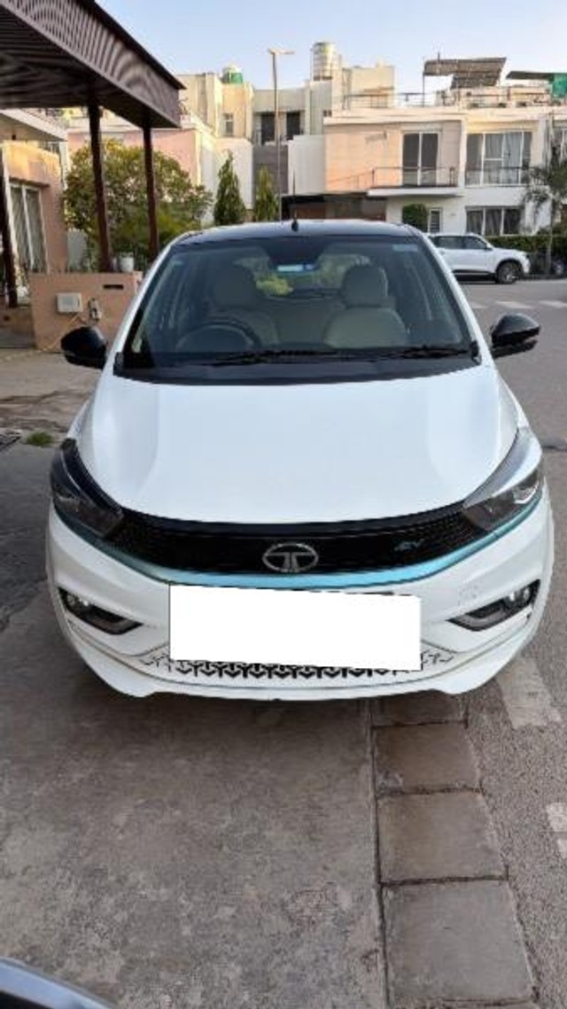 Second-hand 2023 Tata Tiago EV XT LR for sale in Gurgaon-1
