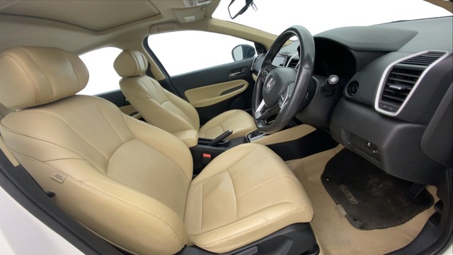 Second-hand 2020 Honda City ZX CVT for sale in Chennai-15