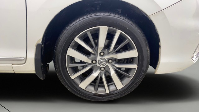 Second-hand 2020 Honda City ZX CVT for sale in Chennai-24