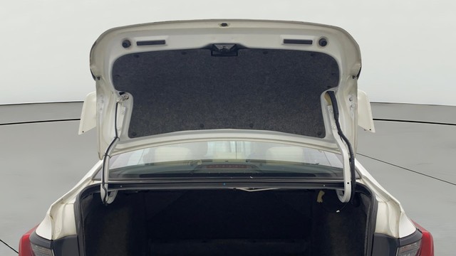 Second-hand 2020 Honda City ZX CVT for sale in Chennai-20