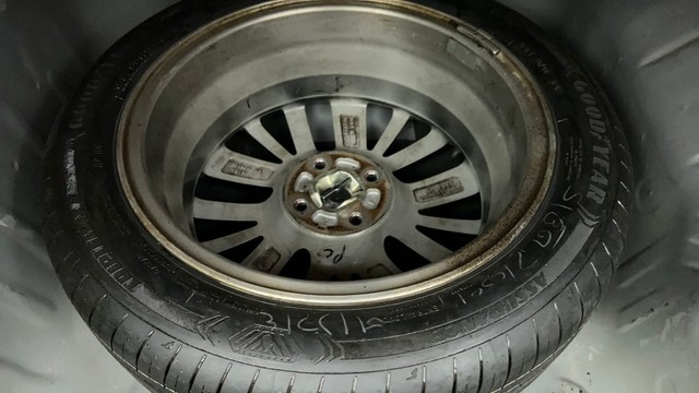 Second-hand 2022 Honda City ZX MT Diesel for sale in Ahmedabad-21