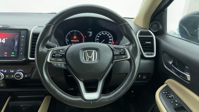 Second-hand 2022 Honda City ZX MT Diesel for sale in Ahmedabad-30
