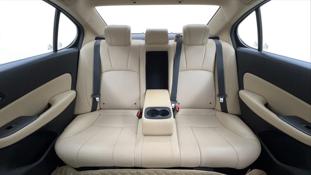 Second-hand 2021 Honda City ZX MT for sale in Pune-31