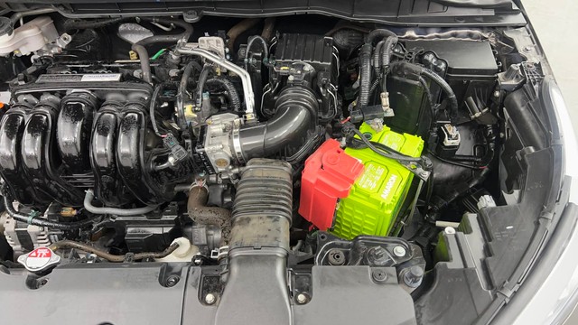 Second-hand 2021 Honda City ZX MT for sale in Pune-32