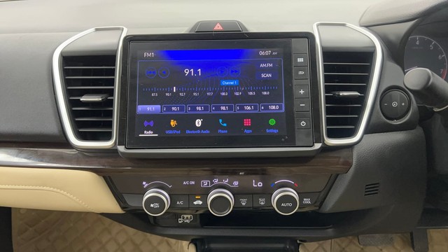 Second-hand 2021 Honda City ZX MT for sale in Pune-36