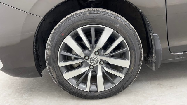 Second-hand 2021 Honda City ZX MT for sale in Pune-20