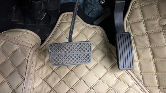 Second-hand 2021 Honda City ZX MT for sale in Pune-14