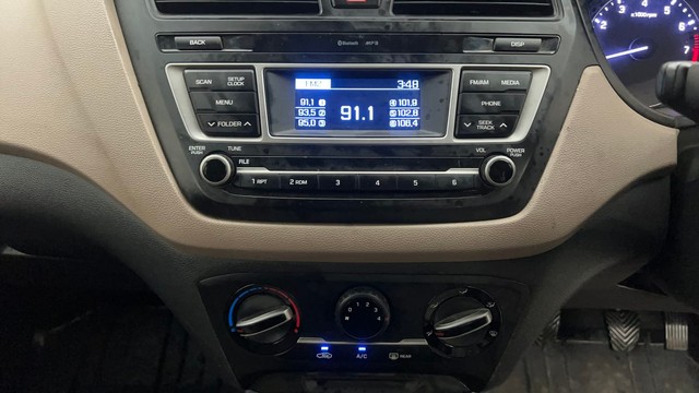 Second-hand 2017 Hyundai i20 Sportz 1.2 for sale in Mumbai-34