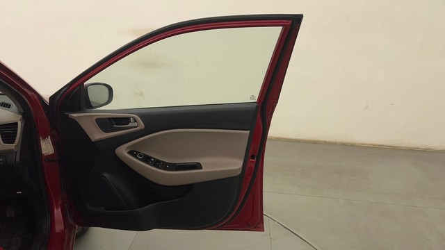 Second-hand 2017 Hyundai i20 Sportz 1.2 for sale in Mumbai-16