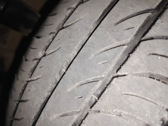 Second-hand 2017 Renault KWID 1.0 AMT RXT for sale in Coimbatore-36