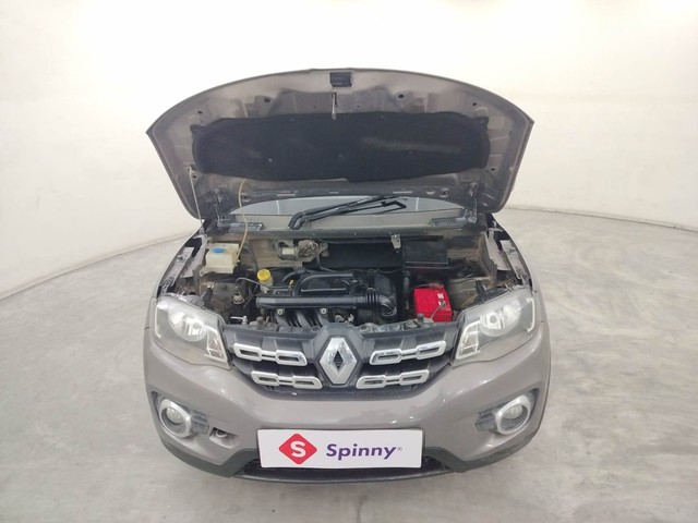 Second-hand 2017 Renault KWID 1.0 AMT RXT for sale in Coimbatore-8