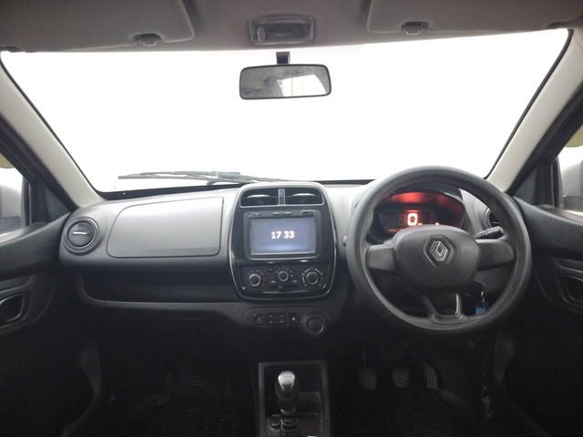 Second-hand 2017 Renault KWID 1.0 AMT RXT for sale in Coimbatore-11