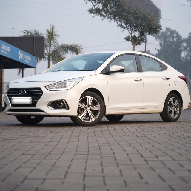 Second-hand 2019 Hyundai Verna CRDi 1.6 SX for sale in Karnal-4