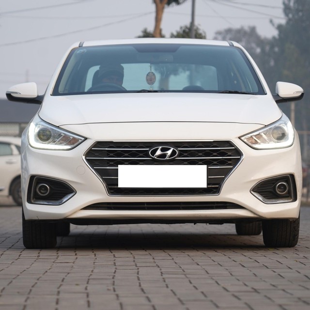 Second-hand 2019 Hyundai Verna CRDi 1.6 SX for sale in Karnal-5
